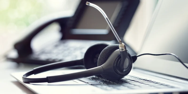Los beneficios de las asociaciones con centros de atención telefónica: obtener ingresos gracias a un programa de referencia
