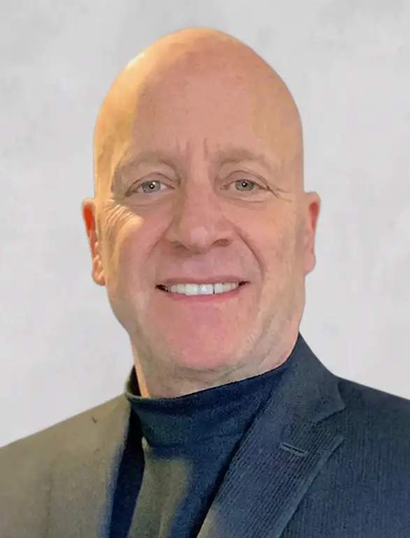 David Hill, vicepresidente de Servicios Técnicos