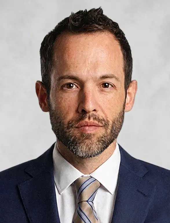 Tyson Mott, Director General de Asuntos Jurídicos y Vpresidente de Administración Corporativa